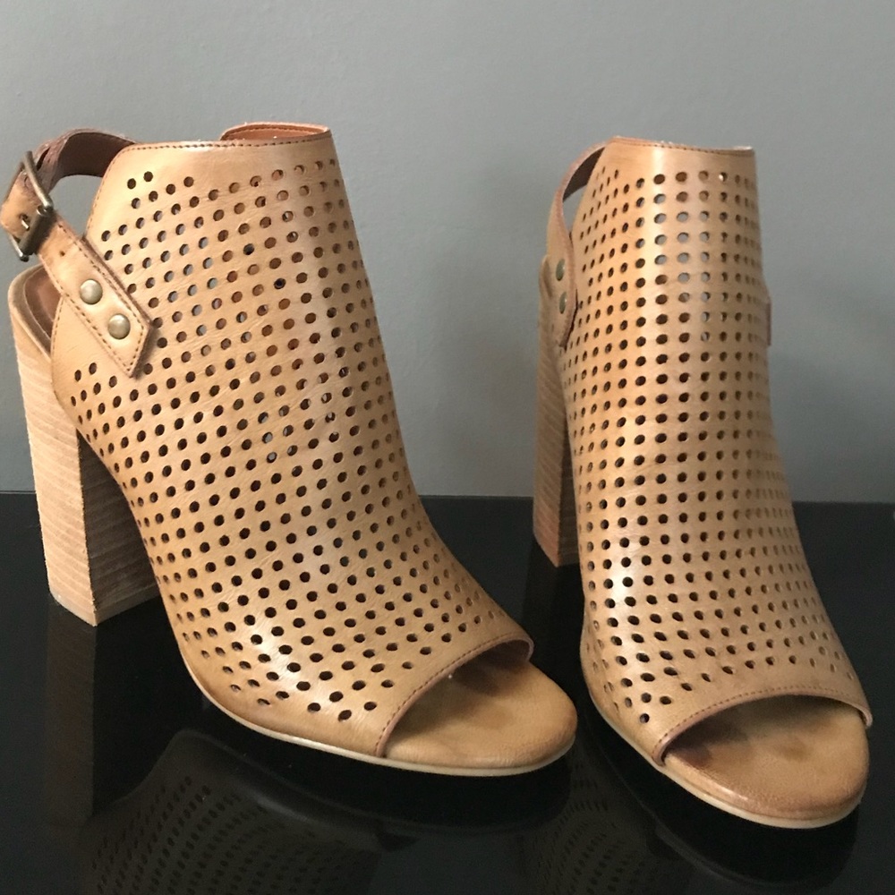 Nude open toe bootie